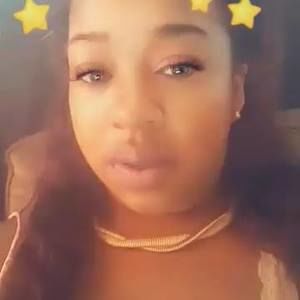 Meet your Posher, Latonya